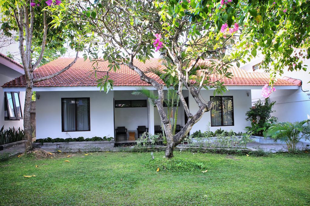 Patrisia Hotel Sanur Exteriör bild